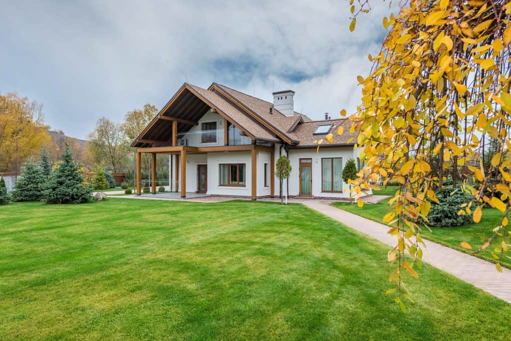 Home 18 Cornwall Cleaning Services
